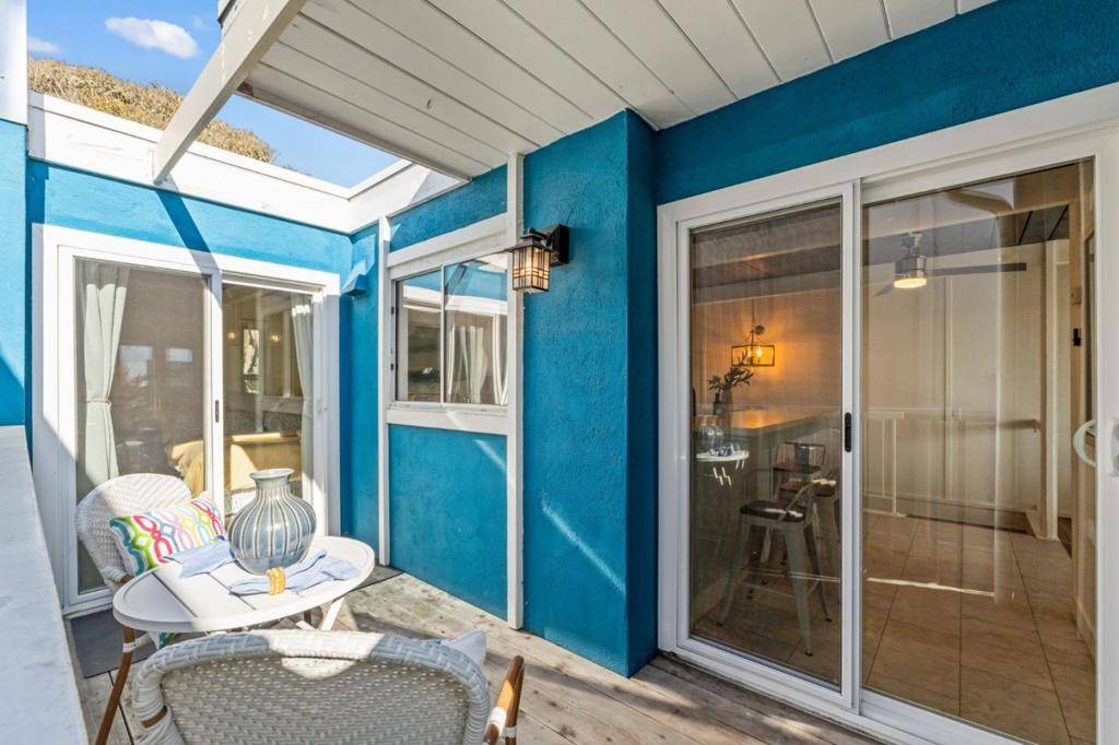 Aptos, CA 95003,118 Marina AVE