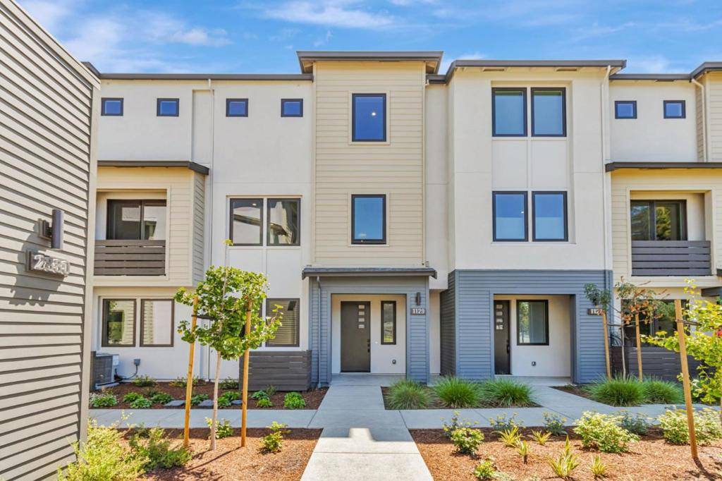 Palo Alto, CA 94303,1129 Esther CT