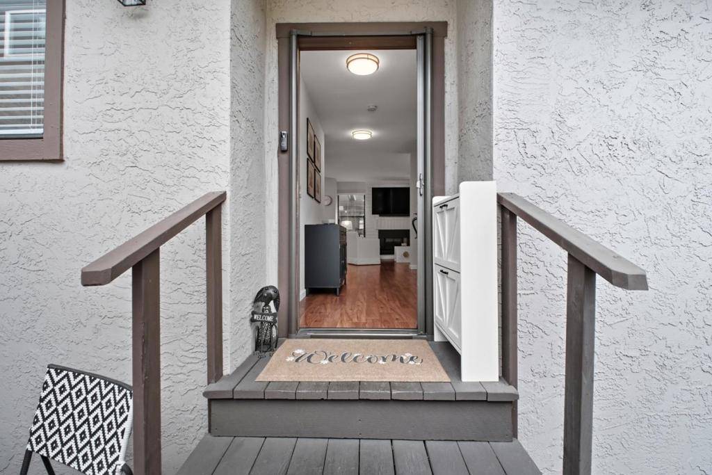 San Jose, CA 95126,1321 Fruitdale AVE
