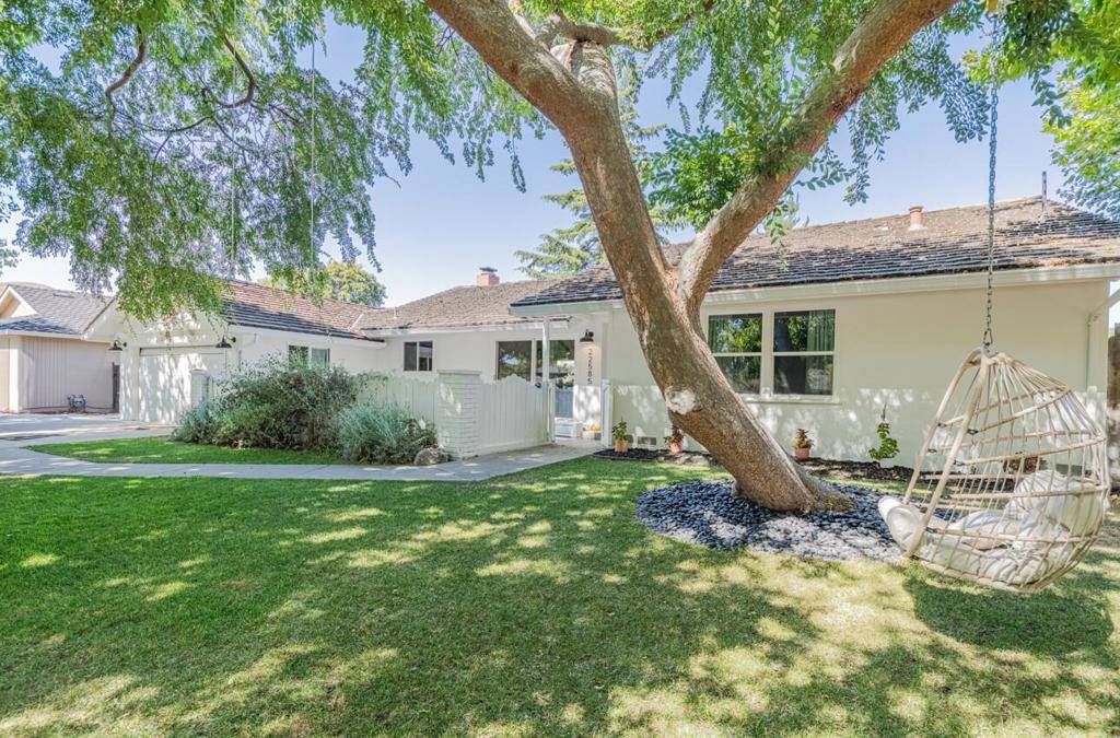 Salinas, CA 93908,22585 Toreador DR