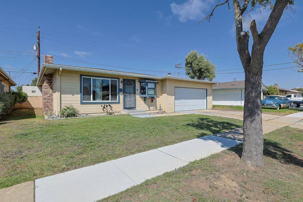 Salinas, CA 93906,216 Crescent
