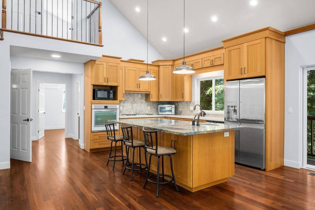 Boulder Creek, CA 95006,352 Manzanita AVE