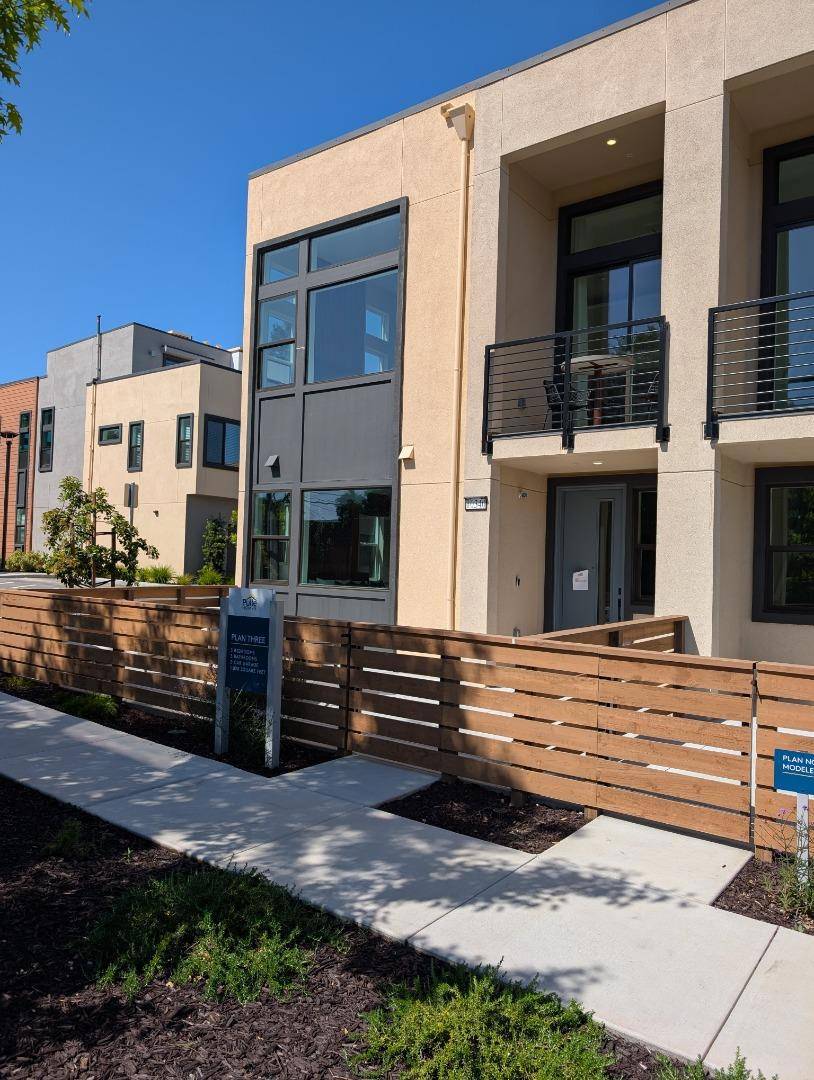 Saratoga, CA 95070,11315 Cottonwood PL #39-09 Plan 3