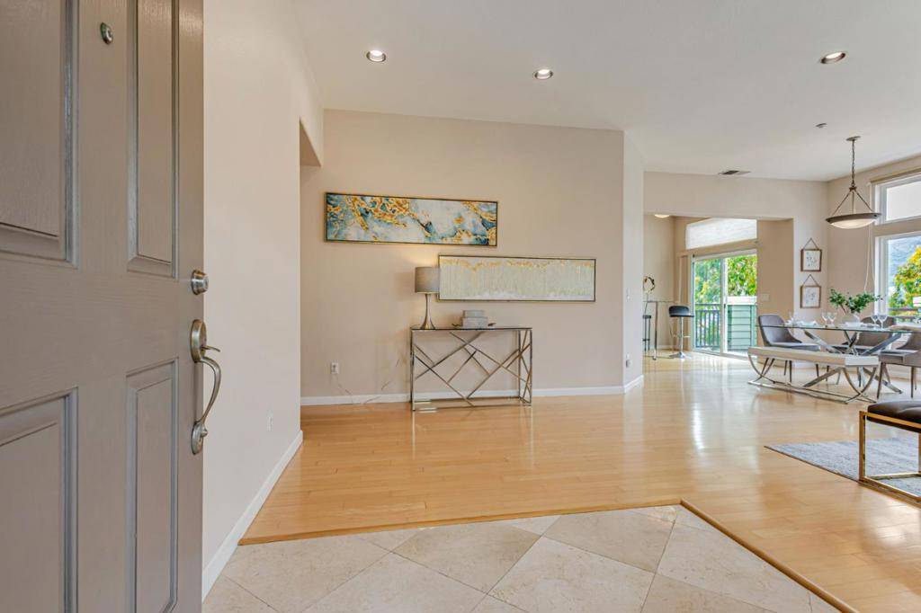 Brisbane, CA 94005,111 Cliff Swallow CT