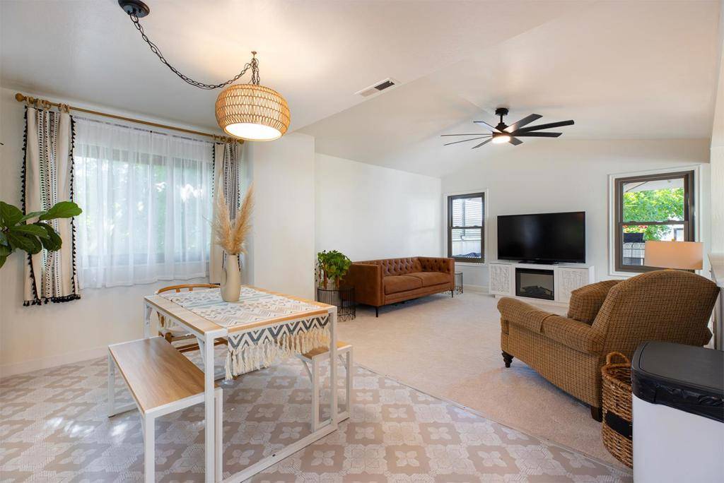 Scotts Valley, CA 95066,296 Grace WAY