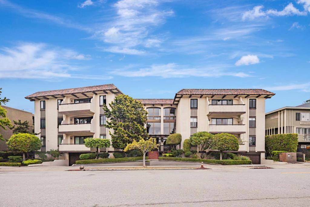 Burlingame, CA 94010,1427 Floribunda AVE #304