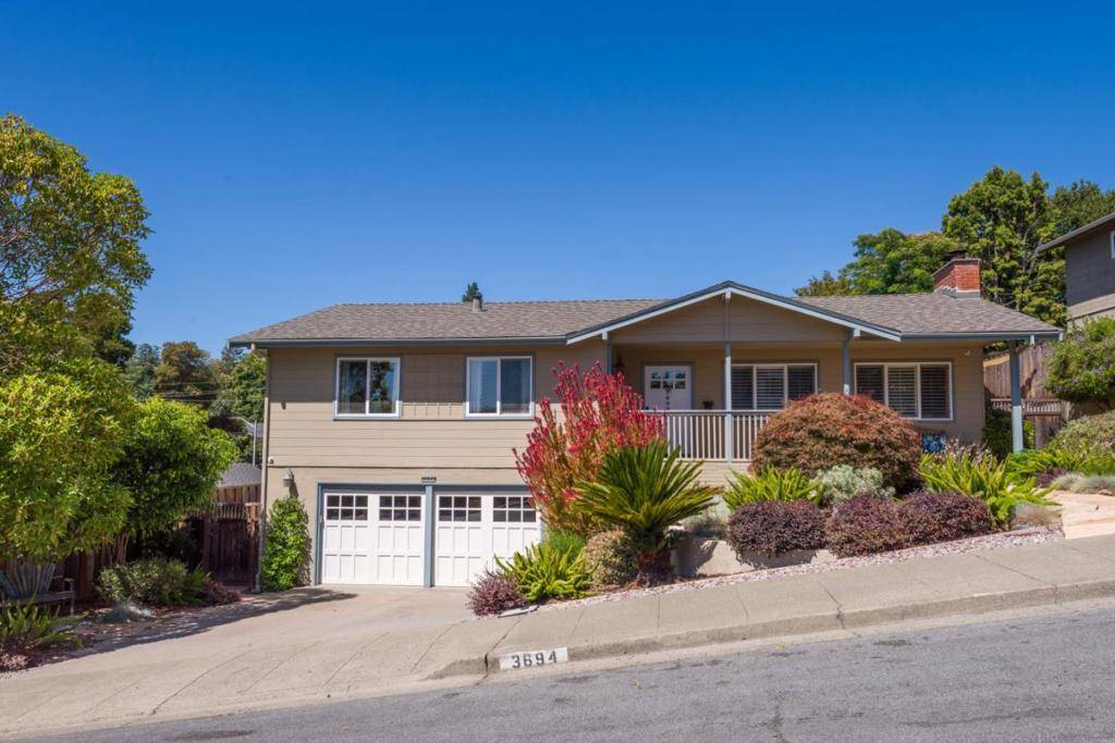 Redwood City, CA 94061,3694 Country Club DR