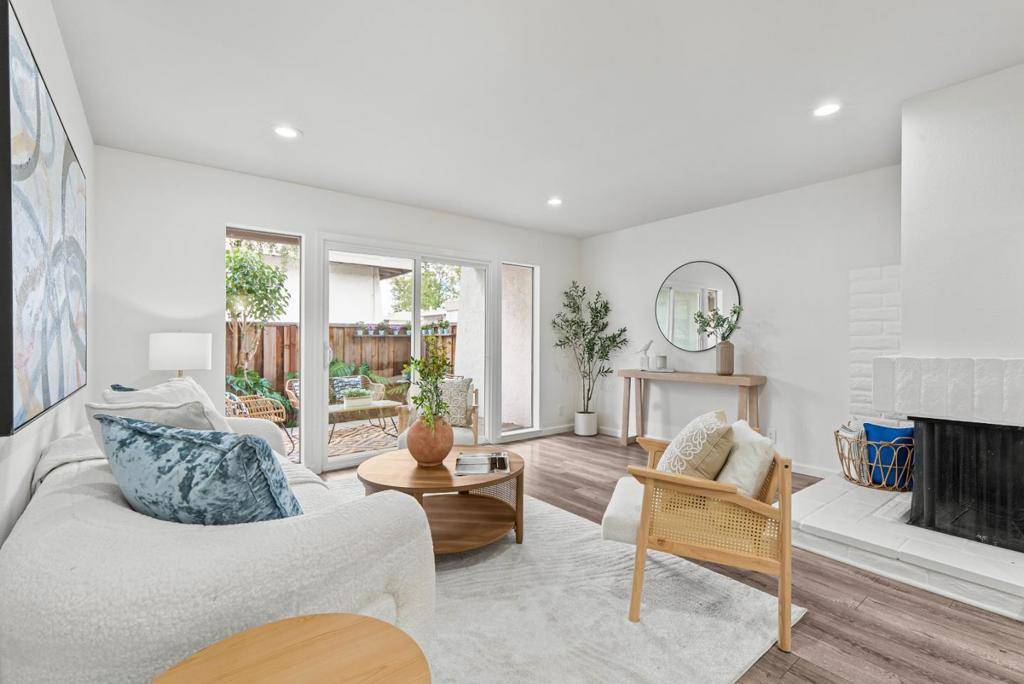 Cupertino, CA 95014,10359 Mary AVE