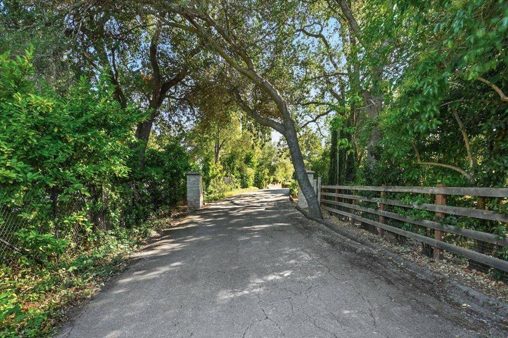 Saratoga, CA 95070,14582 Horseshoe CT