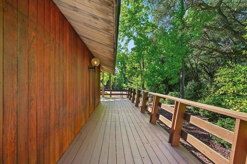 Saratoga, CA 95070,14582 Horseshoe CT