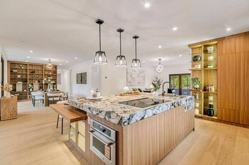 Campbell, CA 95008,665 Hawthorne AVE