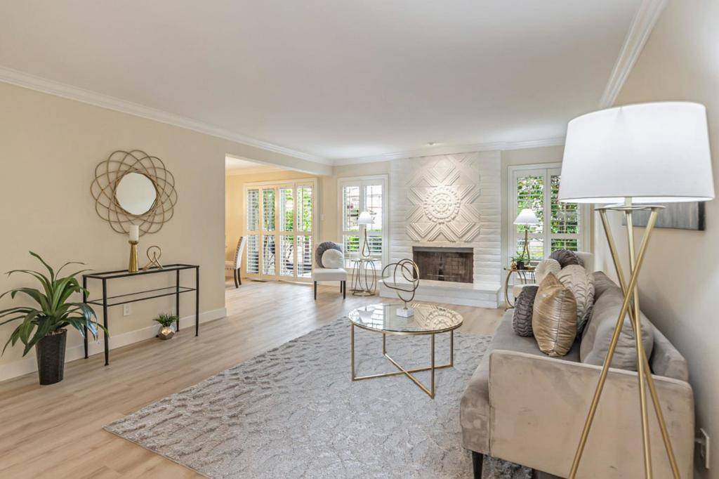 Los Gatos, CA 95032,120 Carlton AVE #22