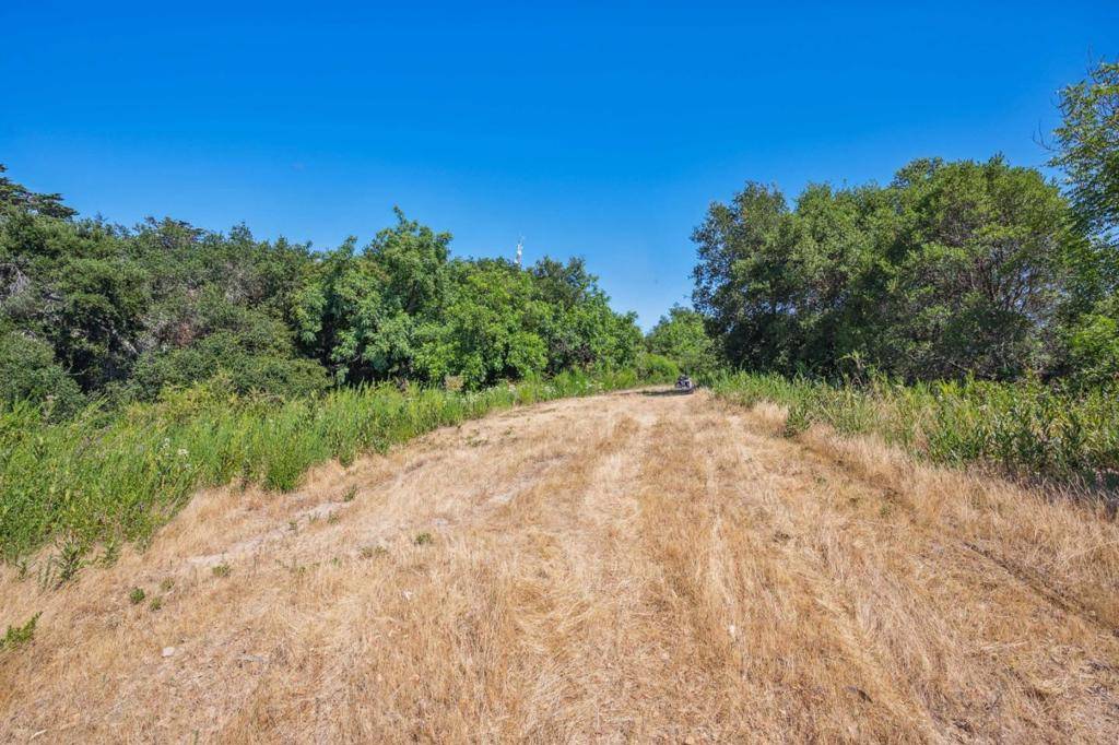 Los Gatos, CA 95030,0 Montevina RD