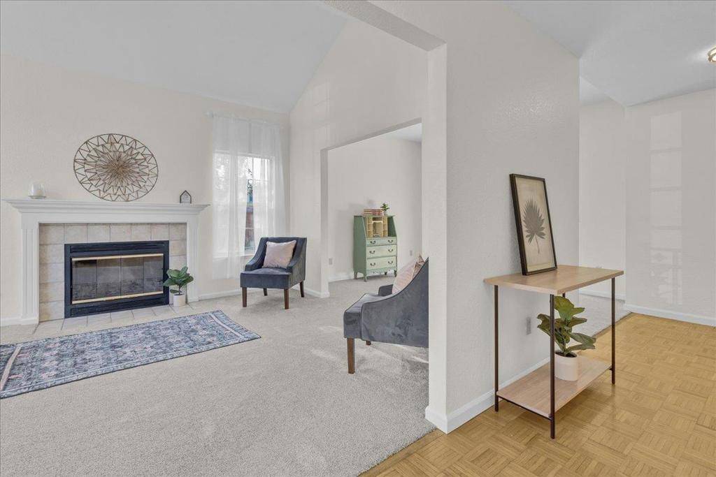 Salinas, CA 93906,18 Suffield CIR