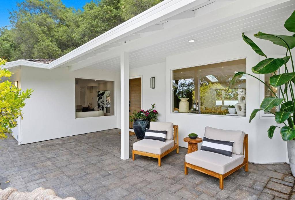 Los Gatos, CA 95032,15560 Blossom Hill RD