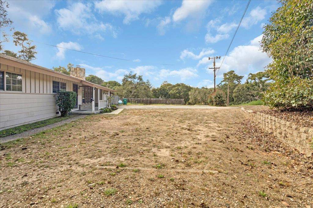 Salinas, CA 93907,19018 Beatrice DR