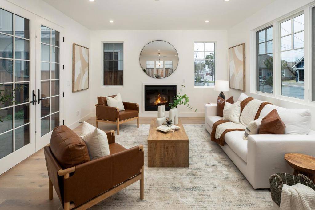 Burlingame, CA 94010,737 Linden AVE