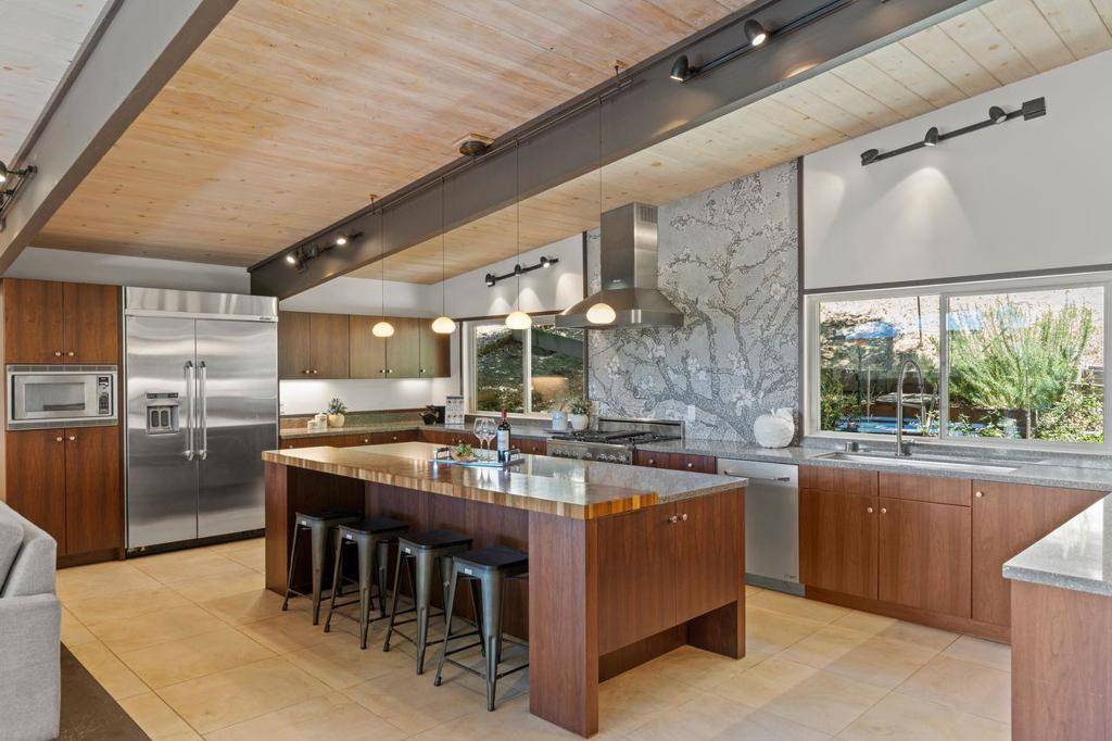 Belmont, CA 94002,1220 Chula Vista DR