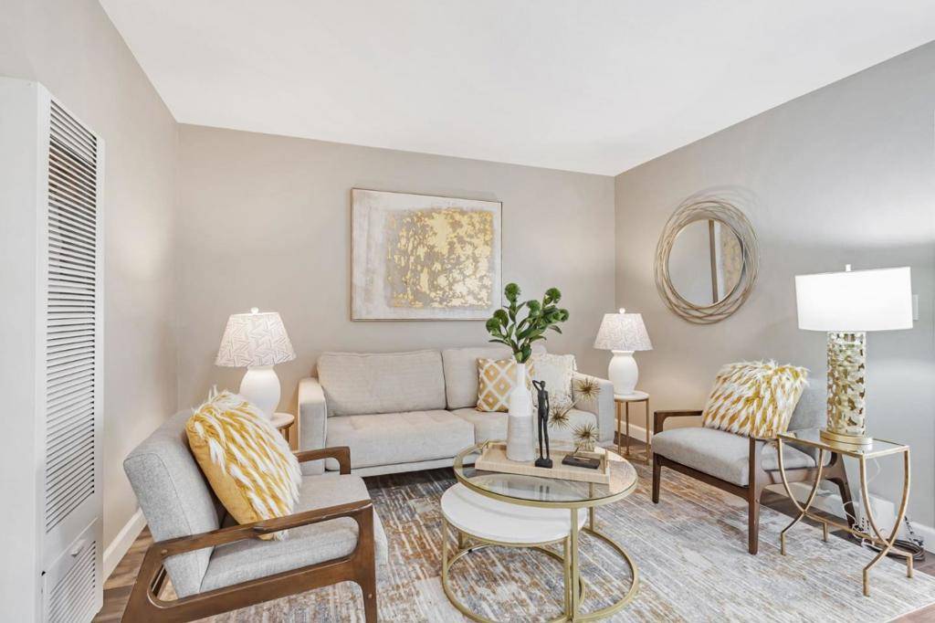 Santa Clara, CA 95051,836 Pomeroy AVE #70