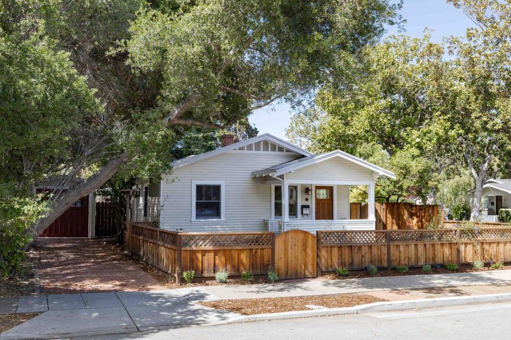 Palo Alto, CA 94301,671 Kingsley AVE
