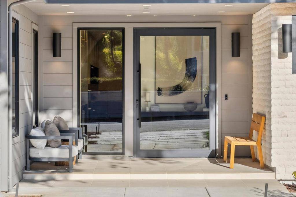 Los Altos, CA 94022,589 Cherry AVE