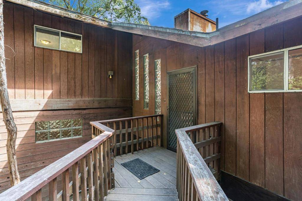 Los Gatos, CA 95033,22178 Miller Ridge RD