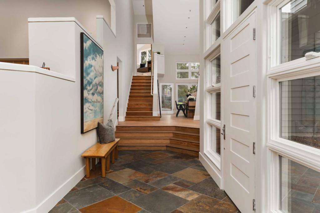 Los Altos Hills, CA 94022,12008 Emerald Hill LN