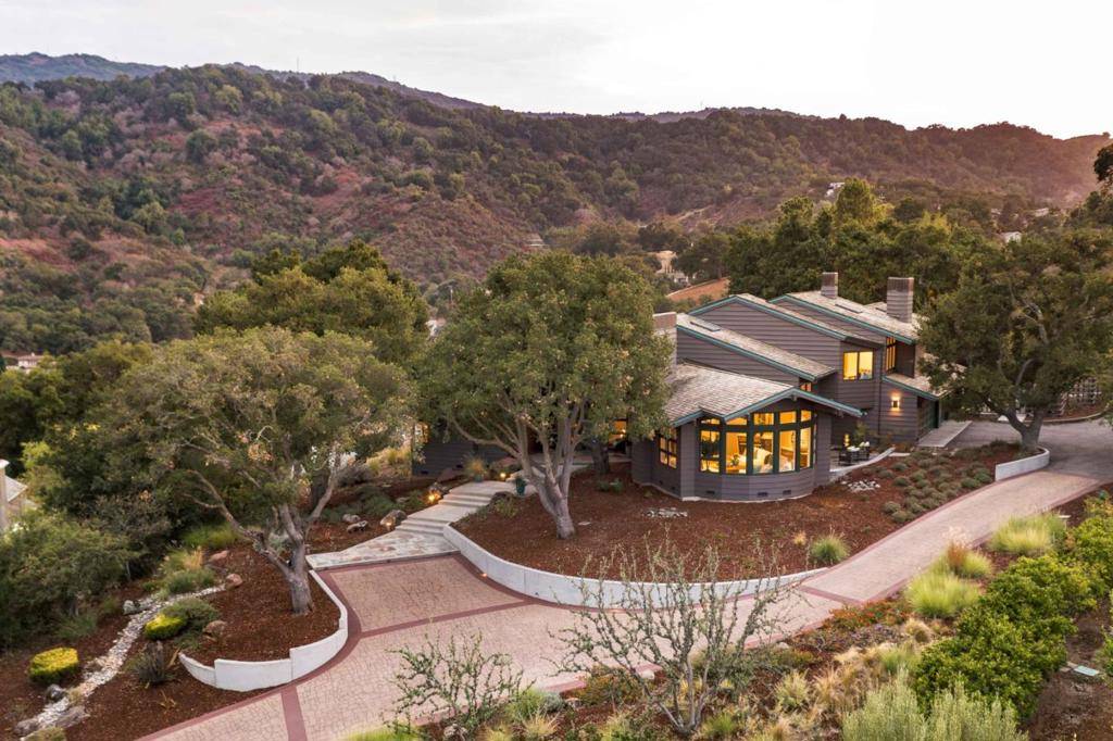 Los Altos Hills, CA 94022,12008 Emerald Hill LN