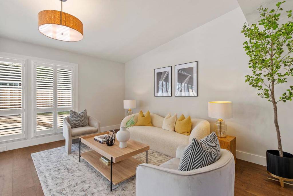 Belvedere Tiburon, CA 94920,329 San Rafael AVE