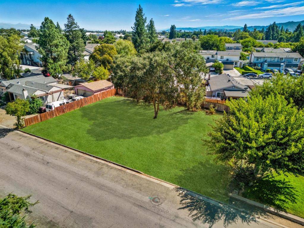 Gilroy, CA 95020,Ronan AVE