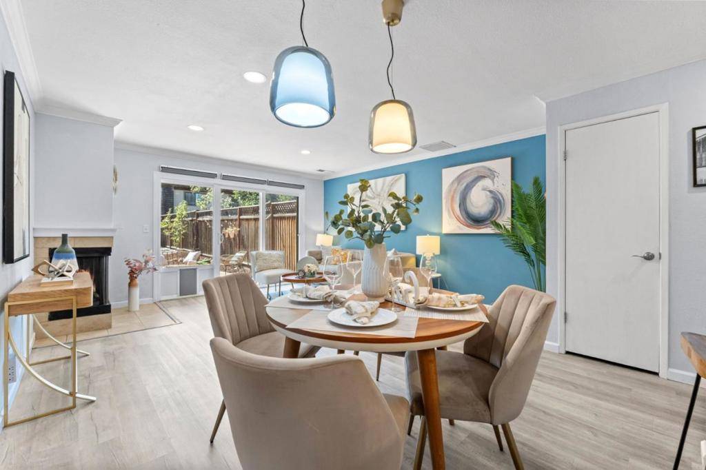 Campbell, CA 95008,668 W Sunnyoaks AVE