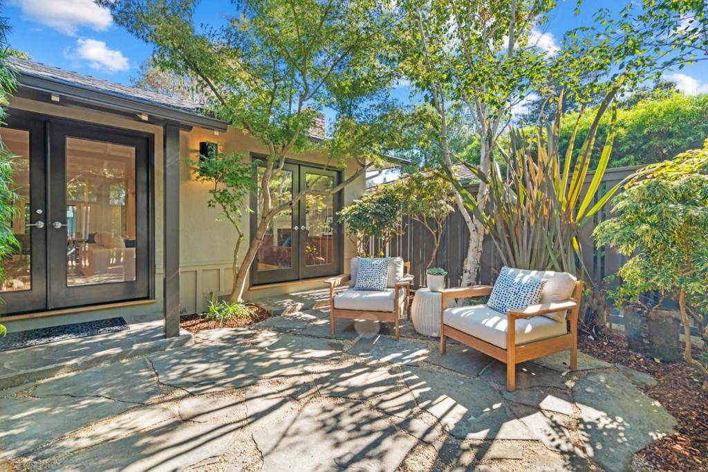 Palo Alto, CA 94306,3173 South CT