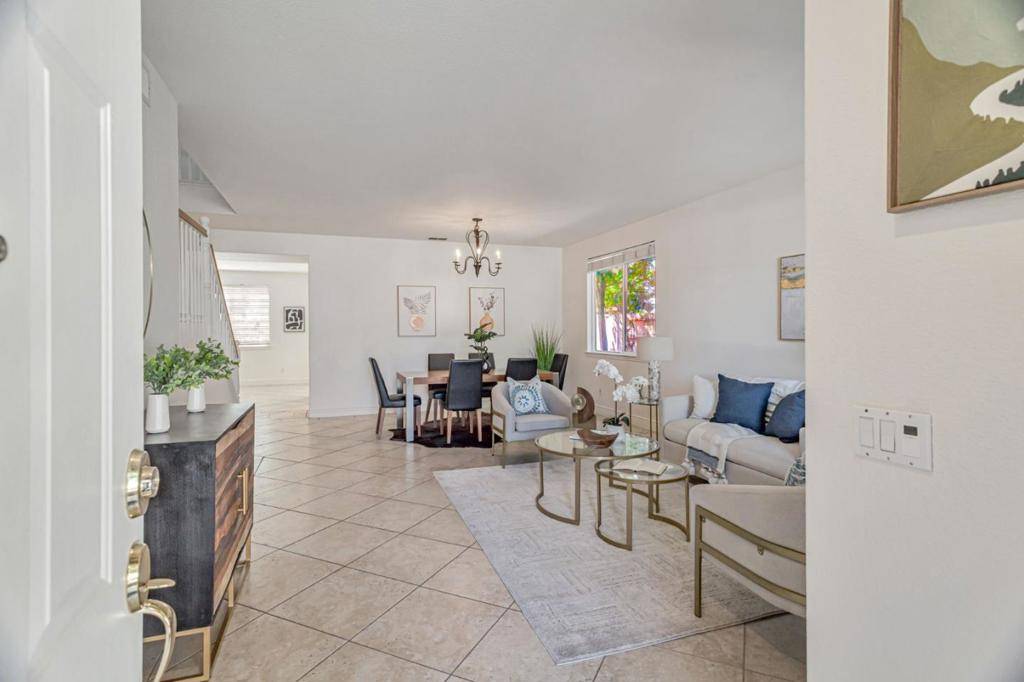 Vacaville, CA 95687,1048 Stillspring DR