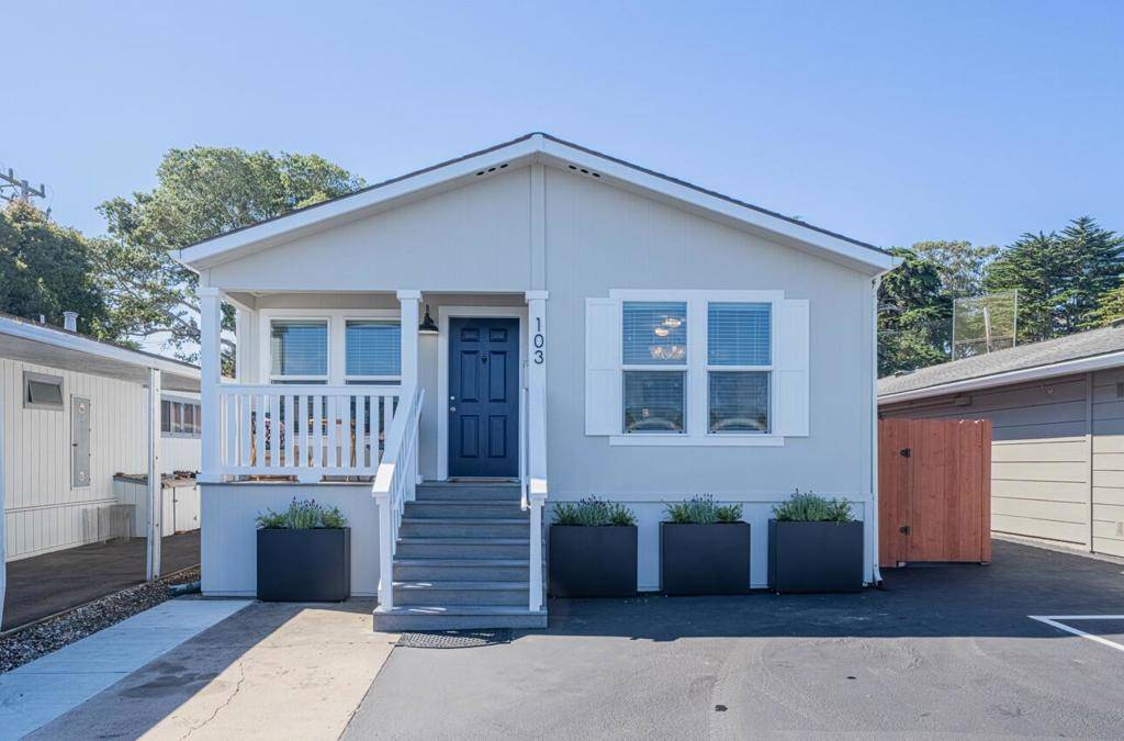 Pacific Grove, CA 93950,700 Briggs AVE