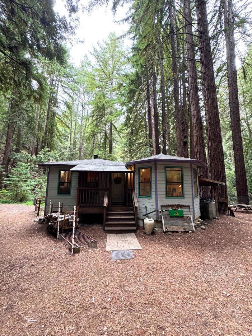 Los Gatos, CA 95033,700 Laurel View RD