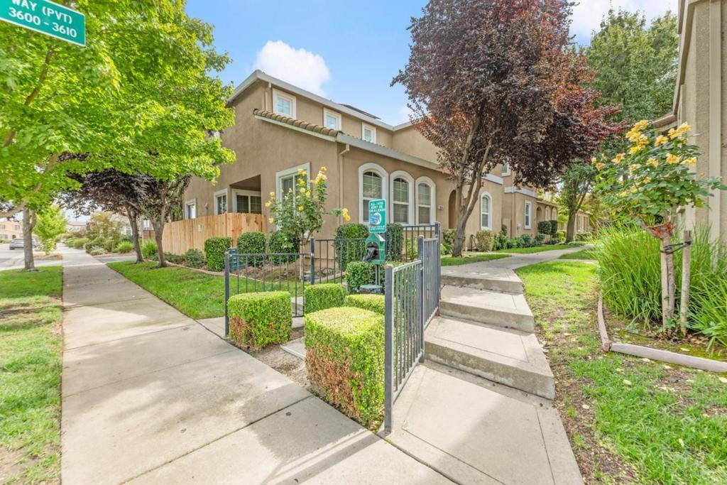 Sacramento, CA 95834,3604 Sardinia Island WAY
