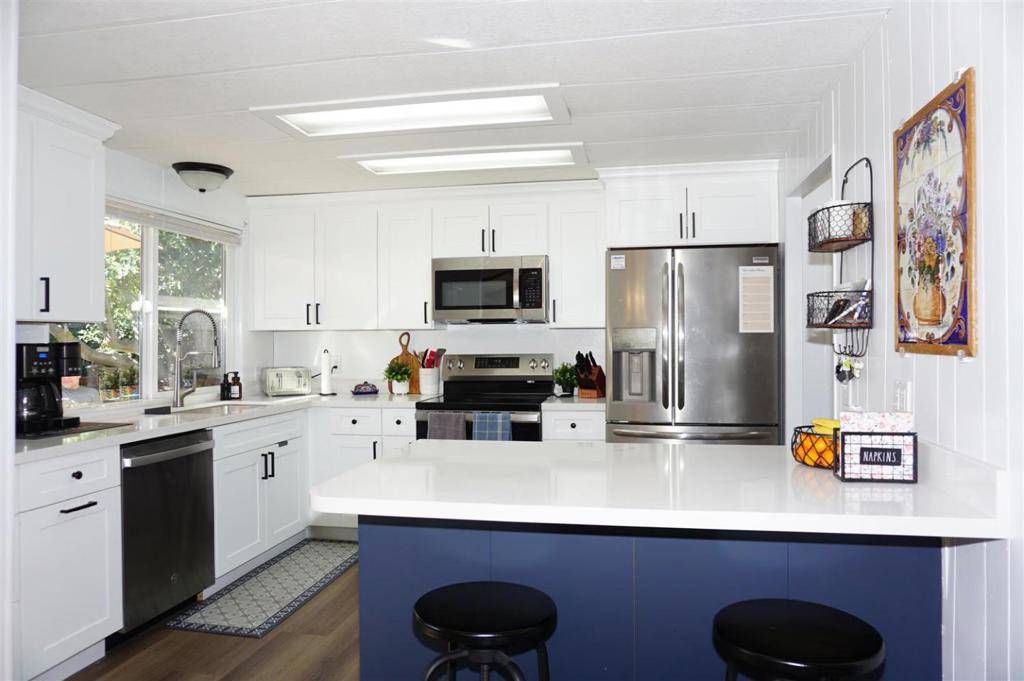 Sunnyvale, CA 94089,1225 Vienna DR
