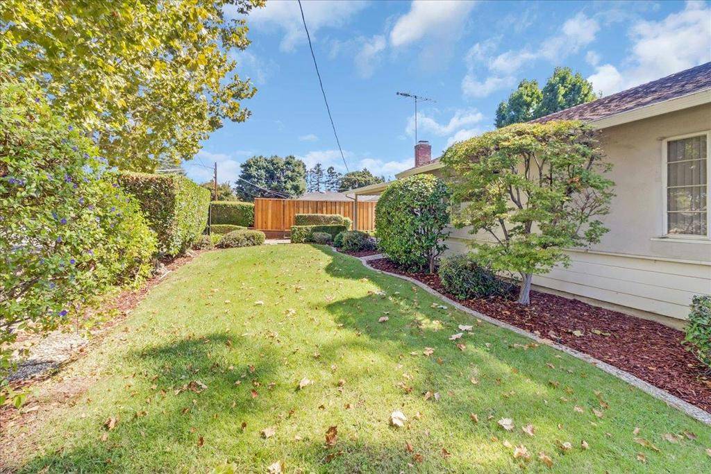 San Jose, CA 95117,3220 Williams RD