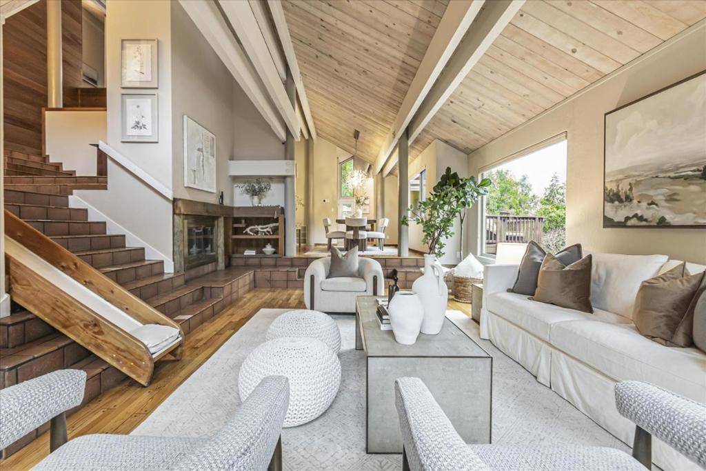 Los Gatos, CA 95030,19233 Mountain Way