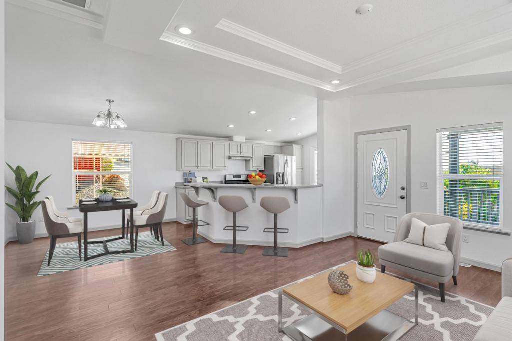 Moss Landing, CA 95039,1900 Highway 1