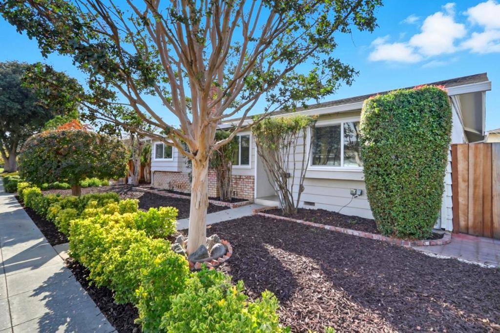 Santa Clara, CA 95051,2854 Regnart WAY