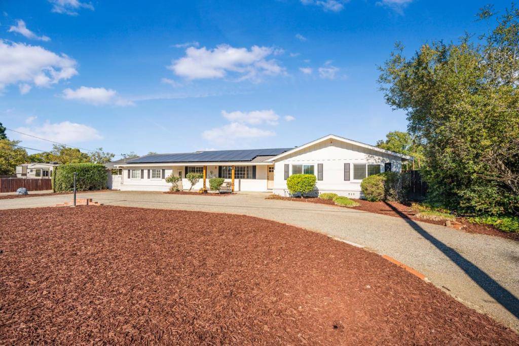 Morgan Hill, CA 95037,2135 Diana AVE