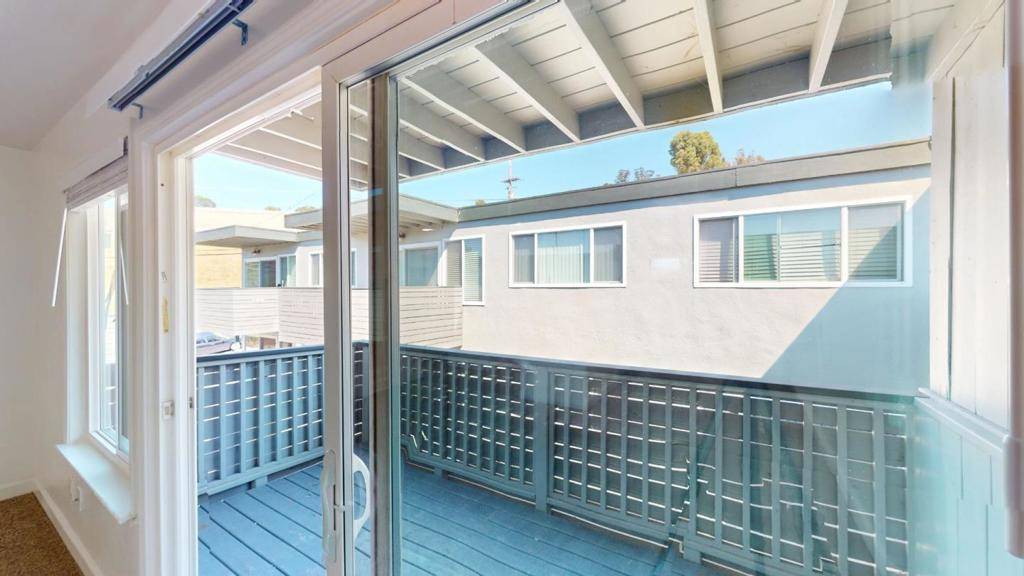 San Rafael, CA 94903,19 Merrydale RD