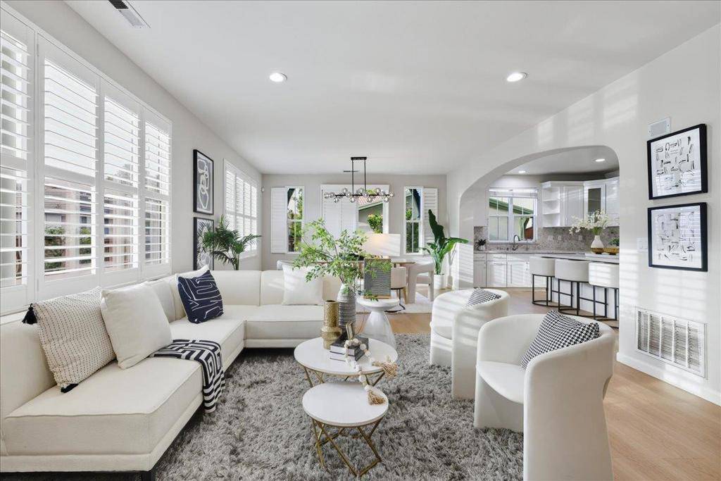 San Jose, CA 95135,3301 Villa Contessa CT