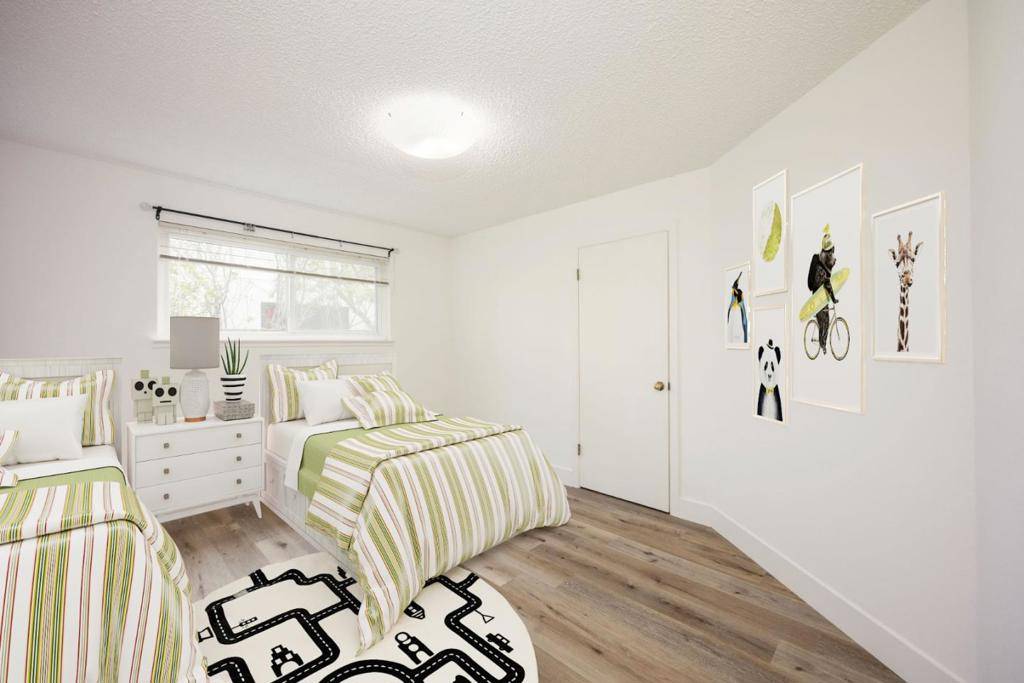 Montara, CA 94037,1161 Tamarind ST