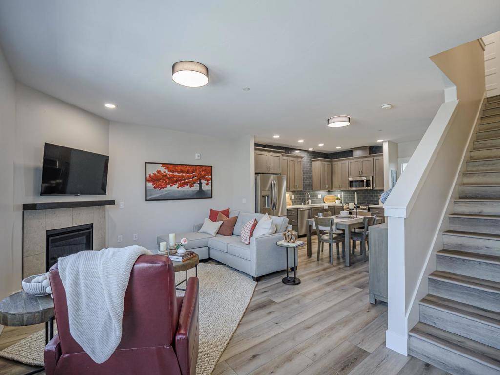 Aptos, CA 95003,136 Aptos Village WAY #2