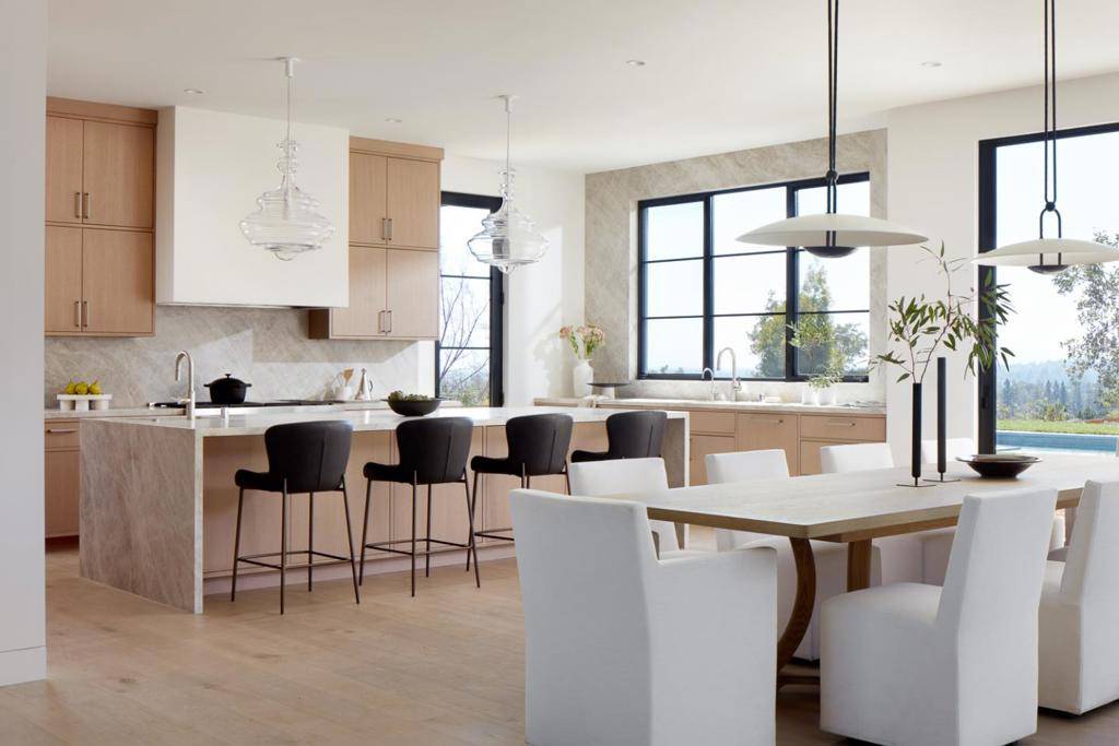 Los Altos Hills, CA 94022,13010 E Sunset DR