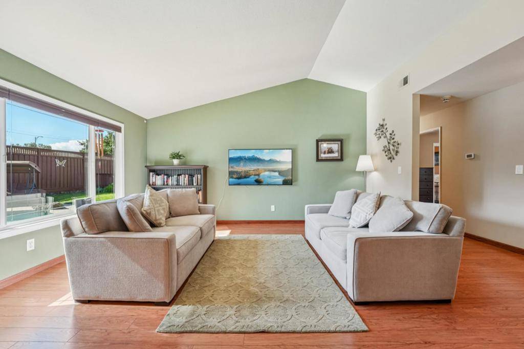 San Jose, CA 95135,2930 Silverland CT