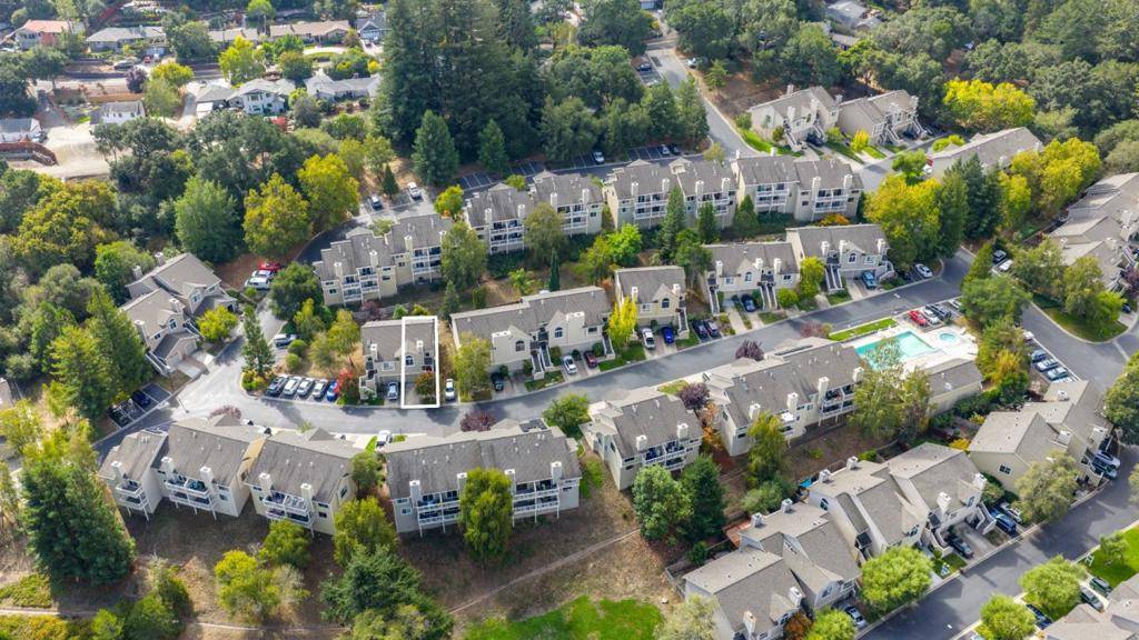 Scotts Valley, CA 95066,26 Carriage LN