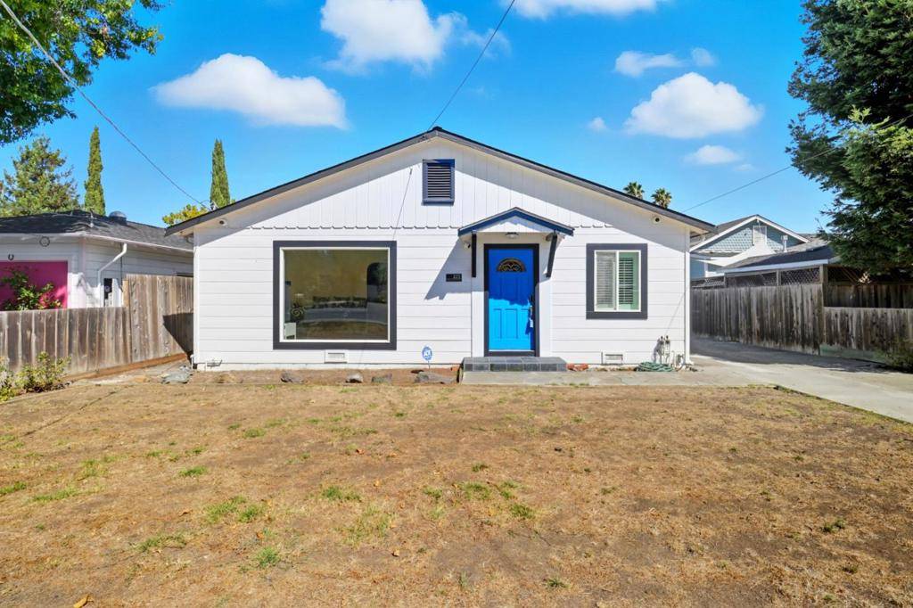 Redwood City, CA 94061,223 San Carlos AVE